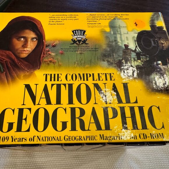 The COMPLETE NATIONAL GEOGRAPHIC CD-ROM 30 Disc Set 1888 - 1990s History - Picture 2 of 3